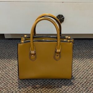 Elegant Tan Handbag